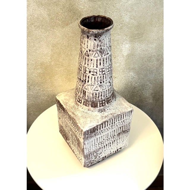 Mid-Century Modern Mid-Century Modernist Ceramic Vase by Ernst Stauber for Bay, West Germany, 1960s For Sale - Image 3 of 8