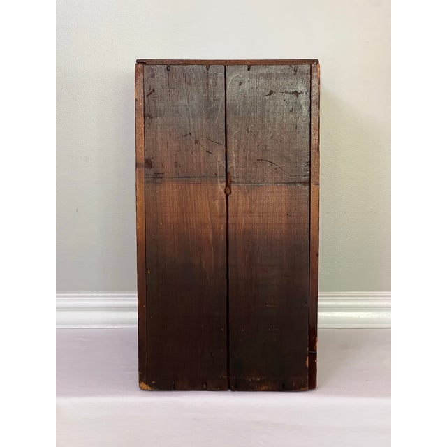 Arts and Crafts Period Small Oak Chest of Three Drawers, Handcrafted, C. 1910 For Sale In Philadelphia - Image 6 of 12