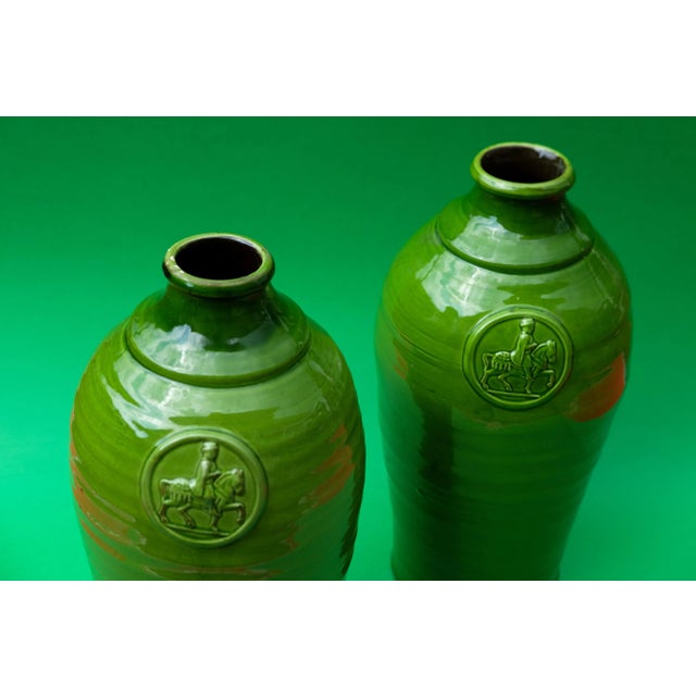 Ceramic Large Classic Chianti Wine Vases from the Cantina Marchese De Frescobaldi, Tuscany, Italy, 1920s, Set of 2 For Sale - Image 7 of 13