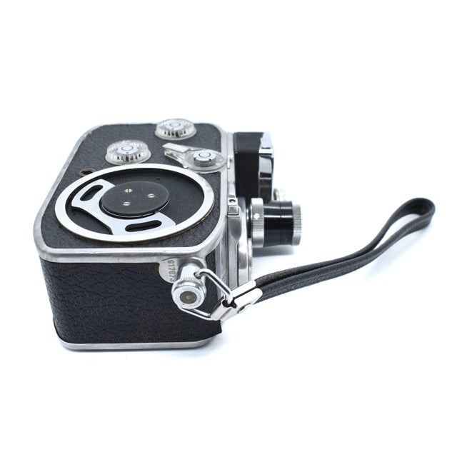 Black Mid 20th Century Paillard Bolex B8l 8mm Wind-Up Film Camera Made in Switzerland For Sale - Image 8 of 10