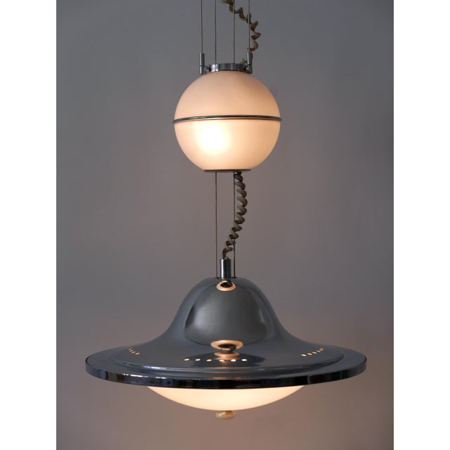 Silver Mid-Century Modern UFO Counterweight Pendant Lamp, Italy, 1960s For Sale - Image 8 of 18