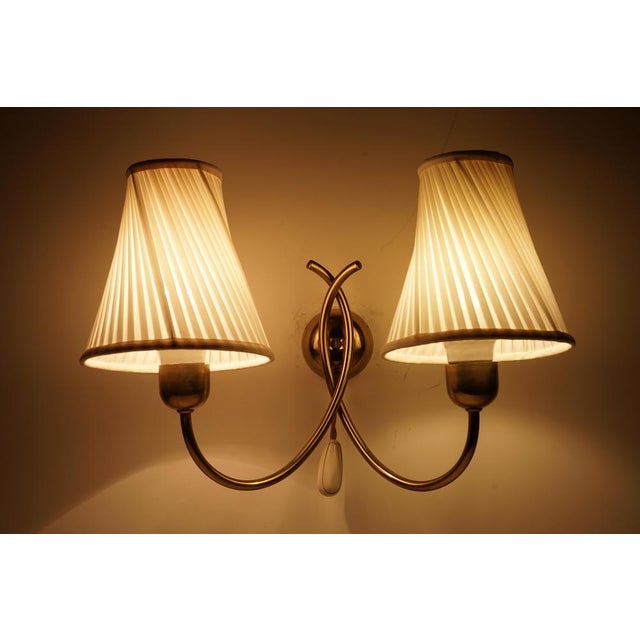 Mid-Century Brass Wall Lamp with Silk Shades by Josef Frank, Austria, 1950s For Sale - Image 3 of 8