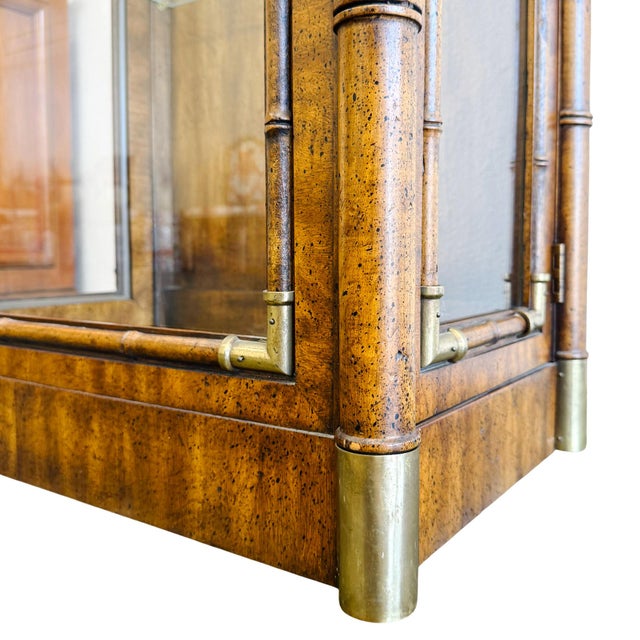 Vintage Weiman Hollywood Regency Faux Bamboo & Brass Glass Display Cabinet For Sale - Image 11 of 17