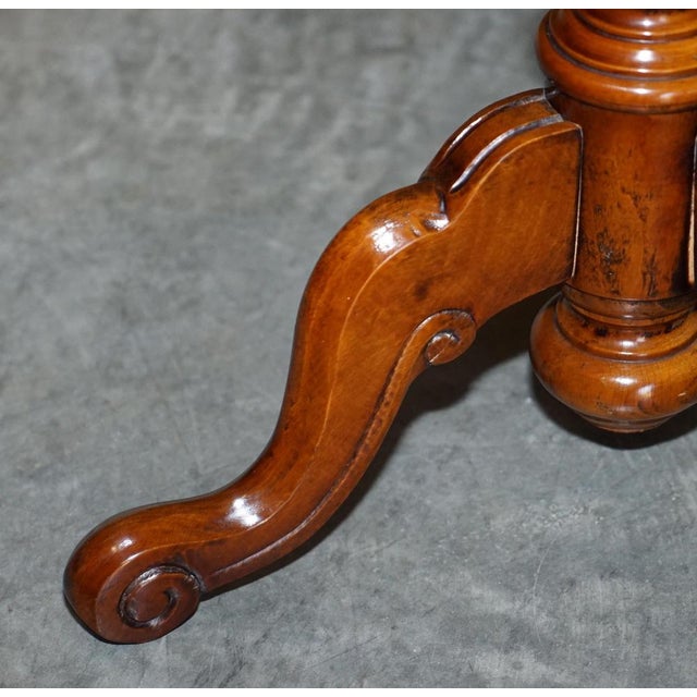 Vintage Italian Marquetry Inlaid Burr Walnut and Hardwood Side Tables, Set of 2 For Sale - Image 17 of 18