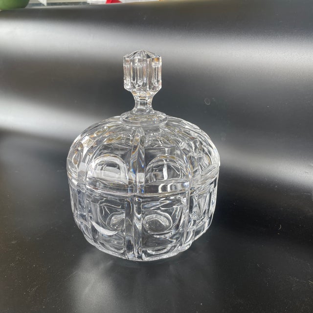 Hollywood Regency Royal Gallery Collections Morgan 24% Lead Crystal Candy Dish With Lid For Sale - Image 3 of 6