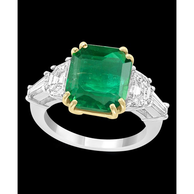 AGL Certified Minor 5.29 Ct Emerald Cut Colombian Emerald Diamond Platinum Ring For Sale - Image 17 of 18