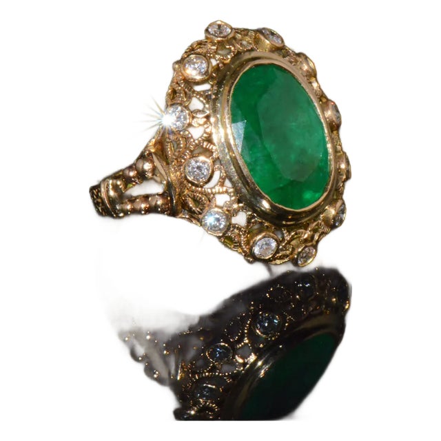 Certified Natural 7.32cts Emerald Diamond 18k Solid Gold Filigree Cocktail Dome Ring, Size 6.75 For Sale