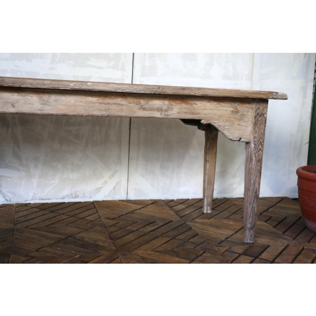 Early 20th-Century Farmhouse Pine Dining Table For Sale - Image 12 of 18
