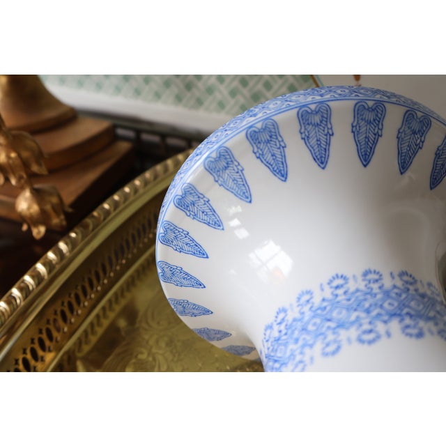 Vintage Jingdezhen Hand-Painted Eggshell Porcelain Bird-and-Flower Lantern Lamp For Sale - Image 11 of 18