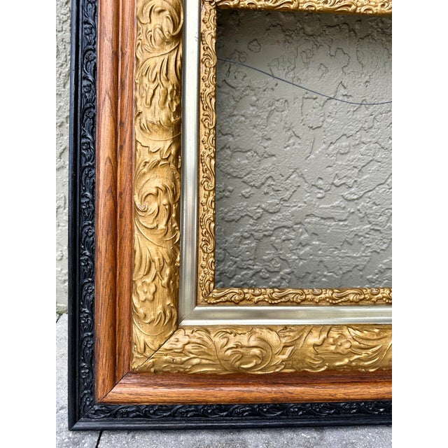 Victorian Vintage Mid 20th Century Ornate Wooden Black and Gold Gilt Picture or Mirror Frame For Sale - Image 3 of 10