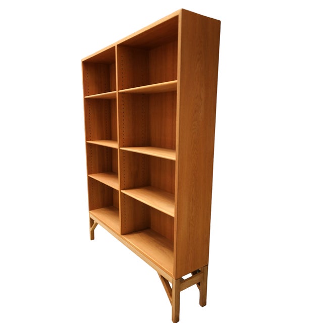 1960s Tall Bookcase in Oak by Børge Mogensen for FDB, 1960s For Sale - Image 5 of 15