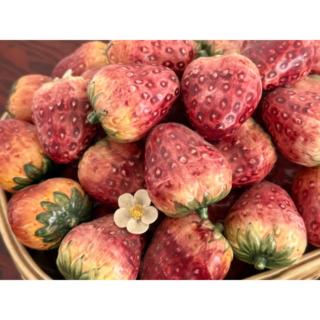 Bordallo Pinheiro Vintage Italian Majolica Ceramic Strawberry Basket Centerpiece For Sale - Image 4 of 8