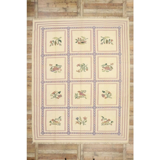 Beige Vintage Oltenian Romanian Floral Kilim Rug - 09'03 X 11'08 For Sale - Image 8 of 10