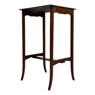 Antique Early 20th Century English Edwardian Mahogany Side Table For Sale