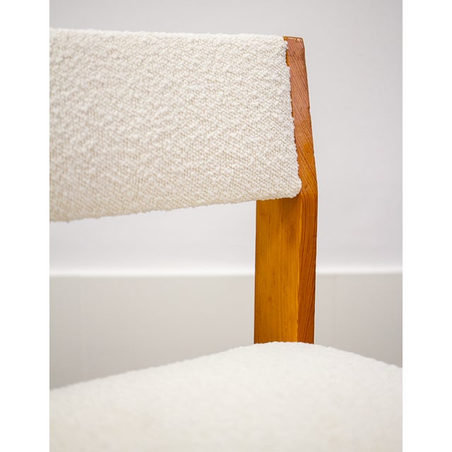 Mid-Century Modern Rustic Wooden Chair in Bouclé, 1970s For Sale - Image 3 of 5