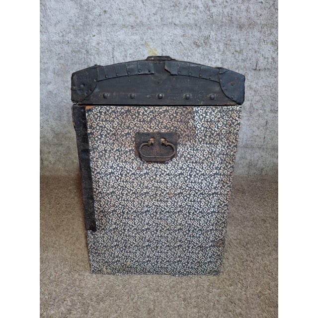 Antique Domed Travel Trunk in Blue Floral Fabric, 1800s For Sale - Image 9 of 11