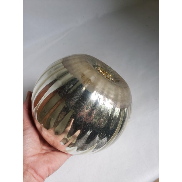 Mid 20th Century Ribbed Globe Mercury Glass Vase For Sale - Image 4 of 6