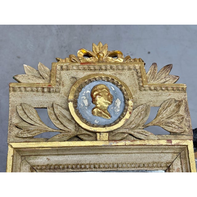 18th Century Gustavian Gilt Cameo Mirror with Added Later Sconce For Sale - Image 4 of 18
