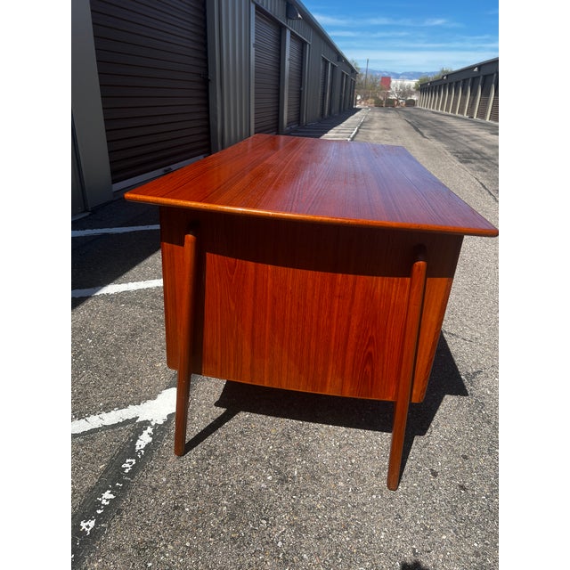 Svend Madsen Danish Modern Desk by Svend Madsen Model 88 60s Sigurd Hansens Møbelfabrik For Sale - Image 4 of 10