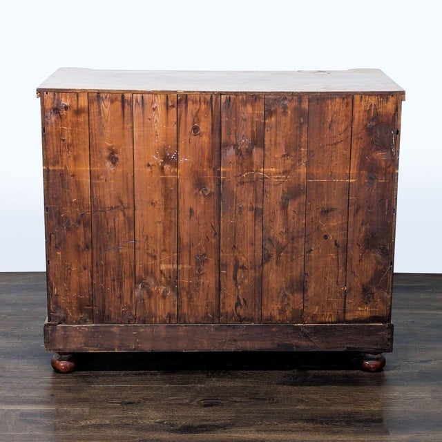 Antique American Empire Flame Mahogany Dresser With Skeleton Keys For Sale In San Francisco - Image 6 of 11