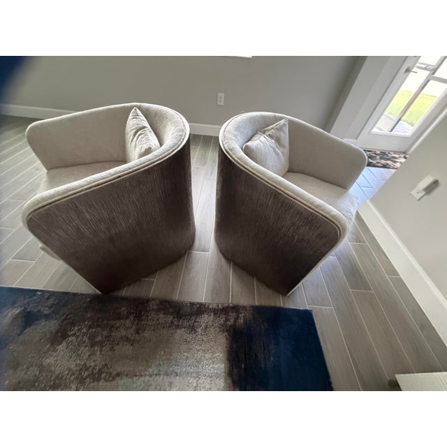 2020s Bernhardt Custom Eliot Swivel Barrel Chairs in Cream With Metallic Textured Backs – Pair For Sale - Image 5 of 12