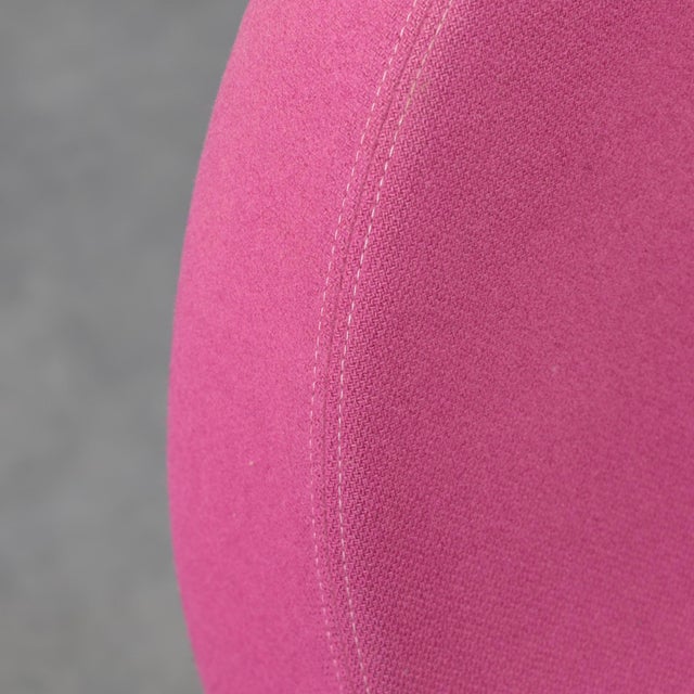 Victoria & Albert Armchairs by Ron Arad for Moroso, Italy, 2000s, Set of 2 For Sale - Image 9 of 10