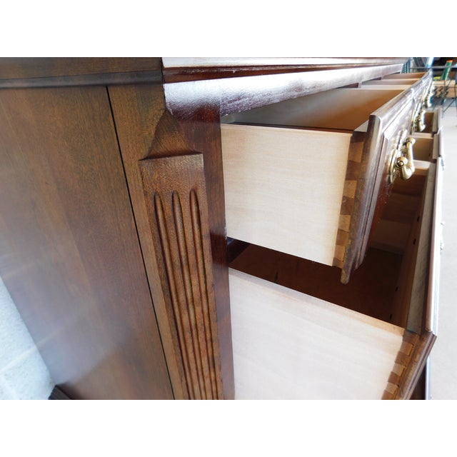 Thomasville Cherry Collection Georgian Style Dresser and Mirror For Sale - Image 9 of 17