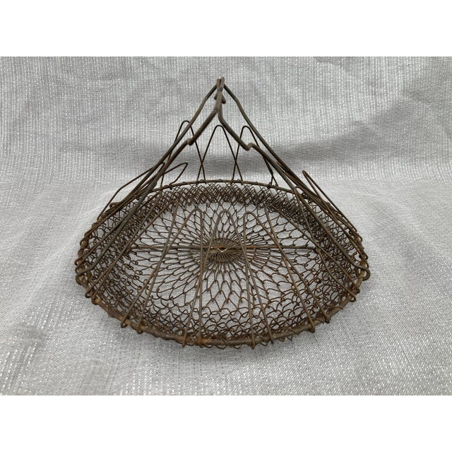 French Wire Collapsible Egg Basket For Sale - Image 4 of 18