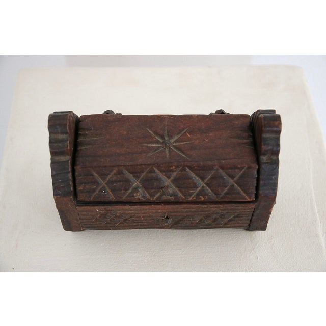 Vintage Hinged Carved Wood Box For Sale In Tampa - Image 6 of 7