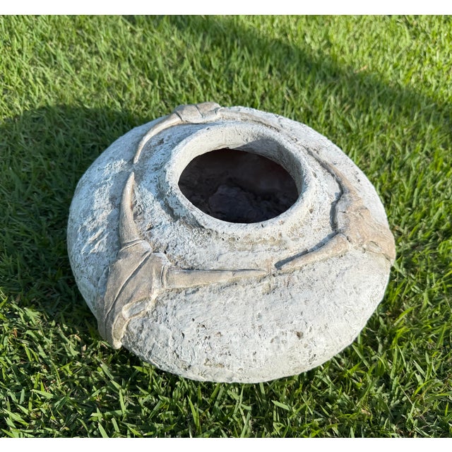 Off-white Vintage Organic Modern Southwestern Studio Pottery Vessel For Sale - Image 8 of 10