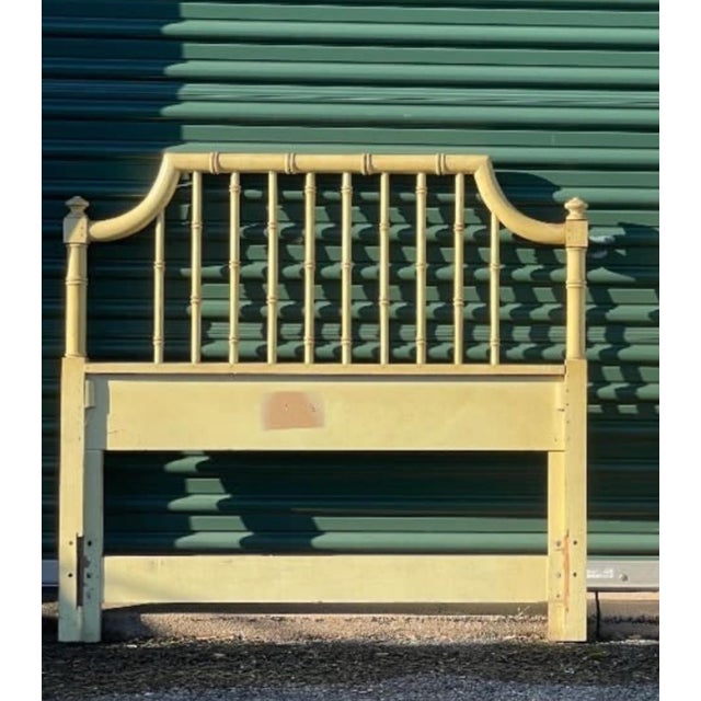 Chinoiserie 1970s Pair Thomasville Faux Bamboo Headboards For Sale - Image 3 of 3