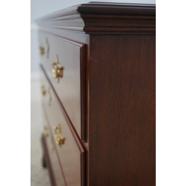 1960s Biggs 3 Drawer Thomas Jefferson Mahogany Chest For Sale - Image 5 of 12