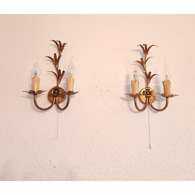 Italian Floral Hand-Forged Gilded Florentine Wall Lamp, 1950s For Sale - Image 15 of 18