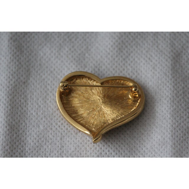 1990s Gold Heart Brooch Pin, 1990s For Sale - Image 5 of 7