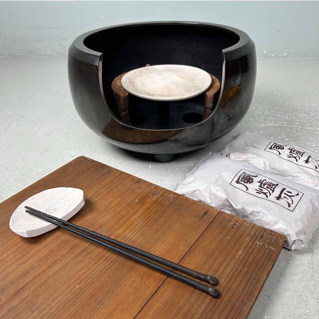 Shōwa Era Japanese Traditional Tea Ceremony Furo Set, 1980s For Sale - Image 11 of 18