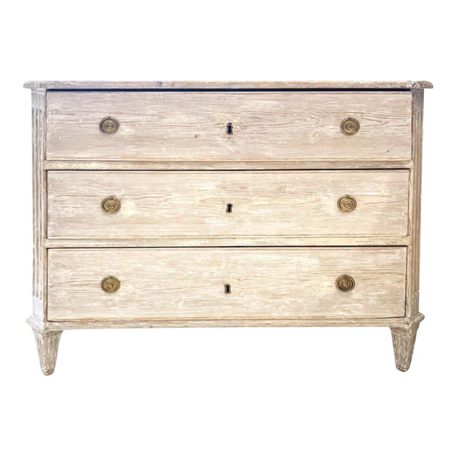 18th Century Swedish Gustavian Antique Painted Chest For Sale