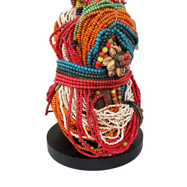 Vintage African Beaded Namji Twin Fertility Dolls Cameroon 9.25" H W/Wood Stand For Sale In New York - Image 6 of 7