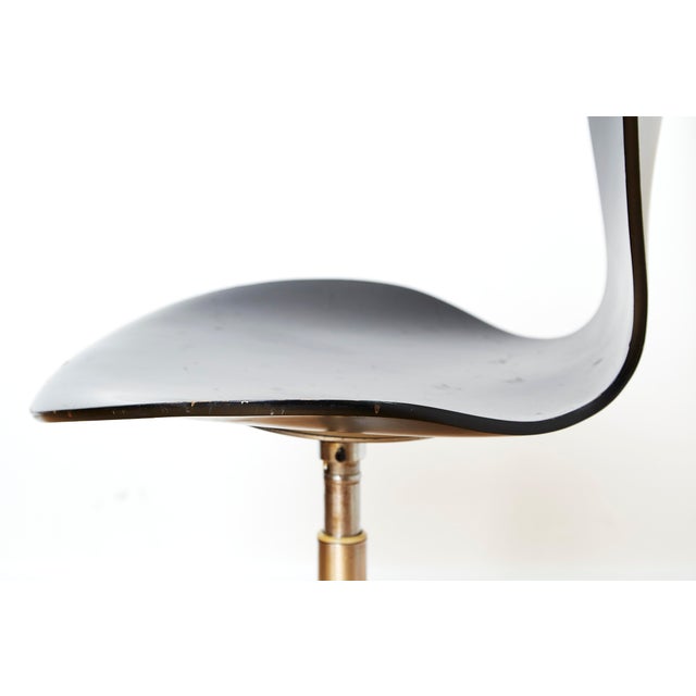 Model 3117 Office Chair by Arne Jacobsen for Fritz Hansen, 1980s For Sale - Image 6 of 16