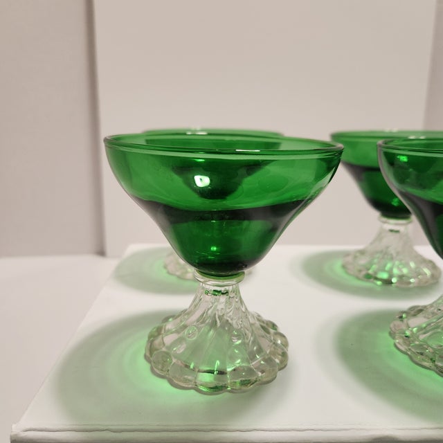 Anchor Hocking 1950s Forest Green "Boopie / Burple" Sherbet Champagne Glasses Anchor Hocking - Set of 8 For Sale - Image 4 of 8