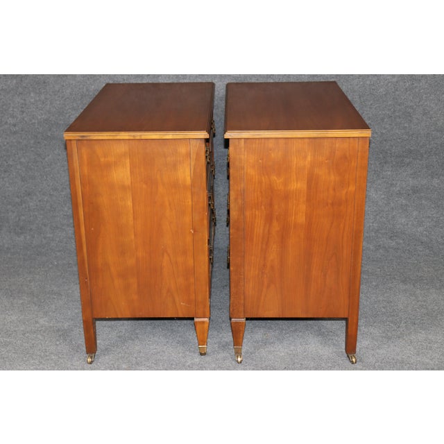 French Pair of Kindel Louis XVI Directoire Style Brass Mount Commodes For Sale - Image 3 of 15