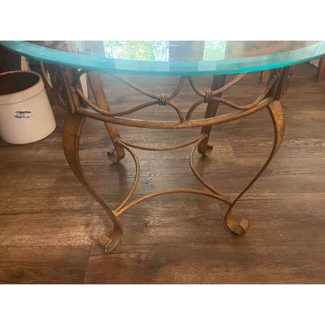 1970s Neoclassical Style Gold-Tone Metal and Beveled Glass Accent Table For Sale - Image 4 of 8