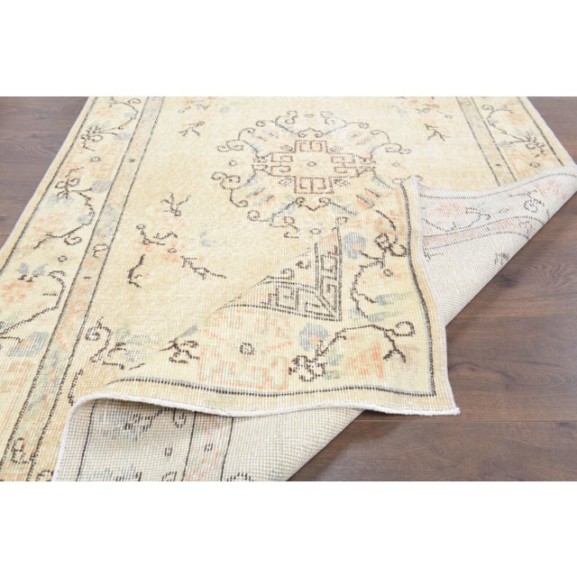 1970s 1970s Turkish Oushak Handmade Wool Cotton Beige Area Rug For Sale - Image 5 of 9