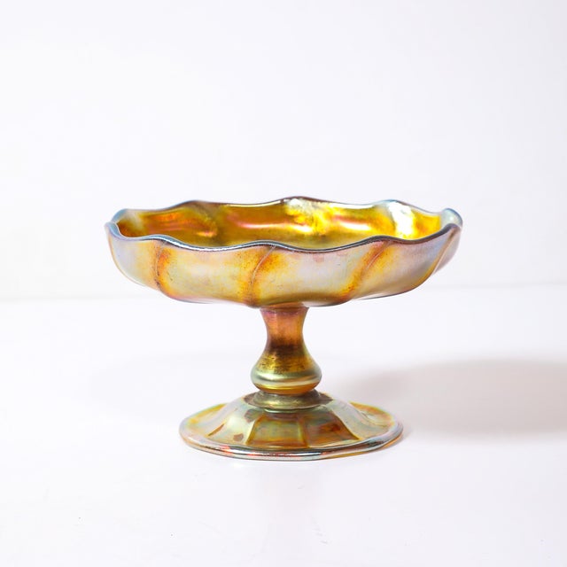 Amber Art Nouveau Iridescent Yellow Blue Favrile Glass Footed Dish Signed Tiffany & Co For Sale - Image 8 of 17