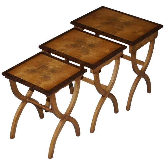 Burl Oak Nesting Tables from Bevan Funnell, Set of 3 For Sale