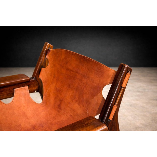 Armchairs “Kilin” in Hardwood & Leather, Sergio Rodrigues, 1960s - Lot 595A For Sale - Image 15 of 17