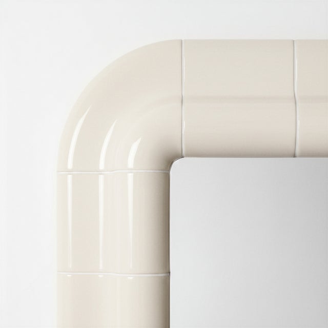 Lola Mirror in Off-White by Tilecito For Sale - Image 4 of 7