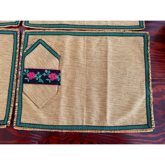 Late 20th Century Vintage Gold Woven Placemats and Napkins With Embroidered Rose Bands, 4 Sets For Sale - Image 5 of 6