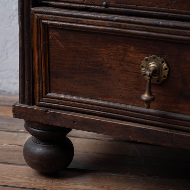 Brown Jacobean Oak Chest of Drawers, 17th Century For Sale - Image 8 of 18