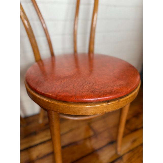1970s Set of 4 Thonet-Style Bentwood Bistro Chairs With Vinyl Seats For Sale - Image 5 of 11