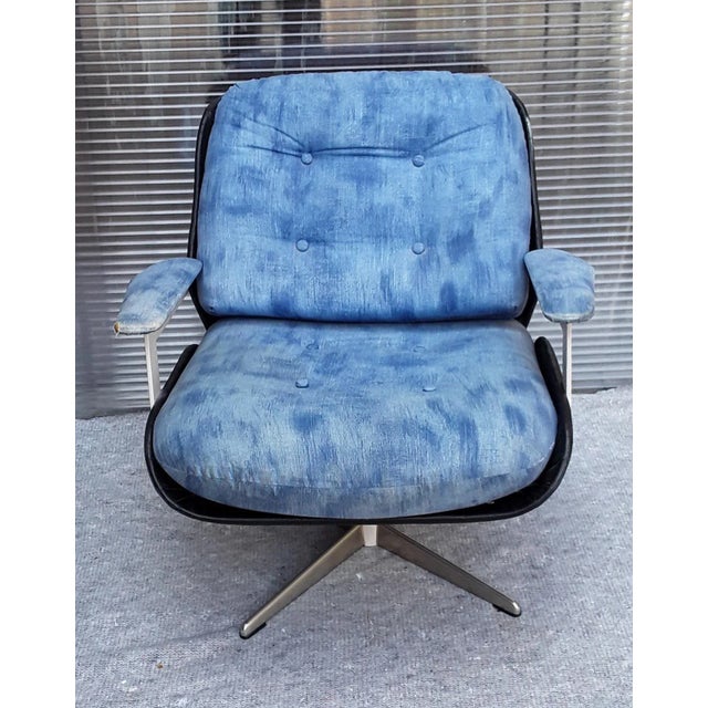 Vintage Black Leatherette & Blue Fabric Rotating Bucket Seat with Chromed Steel Frame, 1960s, in Good conditions. Designed...